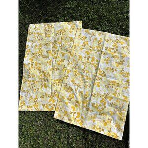 VTG Pair Yellow Floral Pillow Cases Perma Prest No-Iron Sears Roebuck Standard